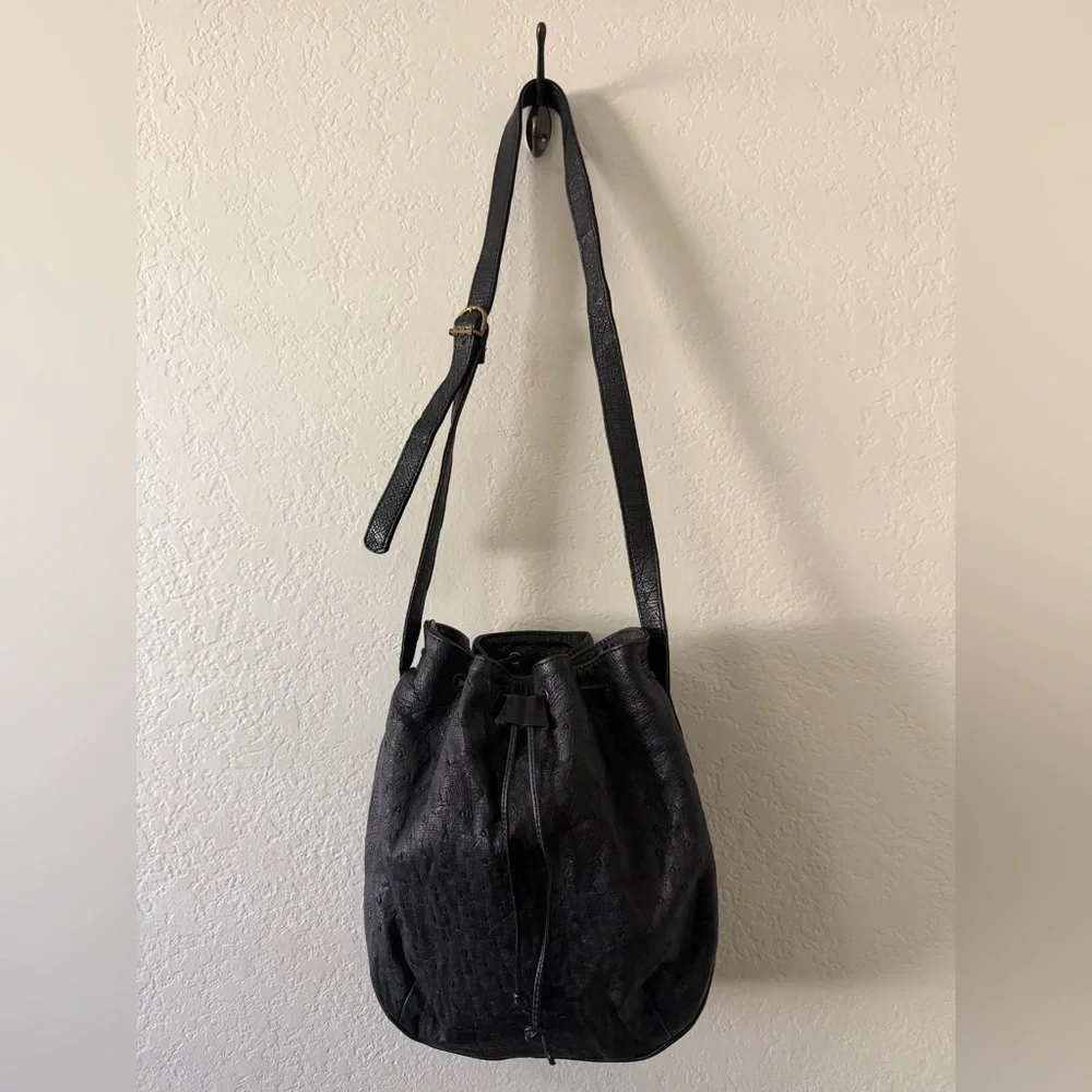 Vintage Genuine Ostrich Leather Makara - Picture 1 of 7